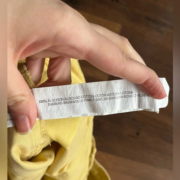 Vintage Stradivarius Yellow Shorts - Size 6 - Picture 4 of 4